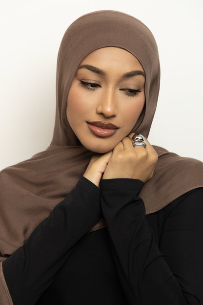 UMBER BROWN